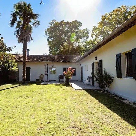 Domaine Forestier Darricau Au Bord Du Lac, 12 Min De L'ocean Holiday home