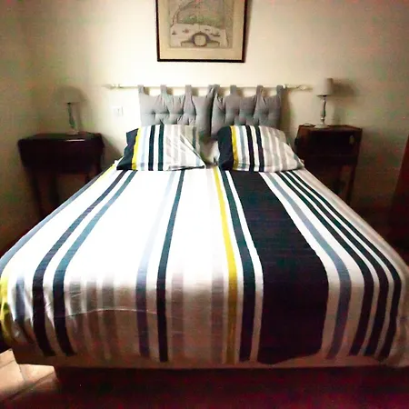 Holiday home Domaine Forestier Darricau Au Bord Du Lac, 12 Min De L'ocean